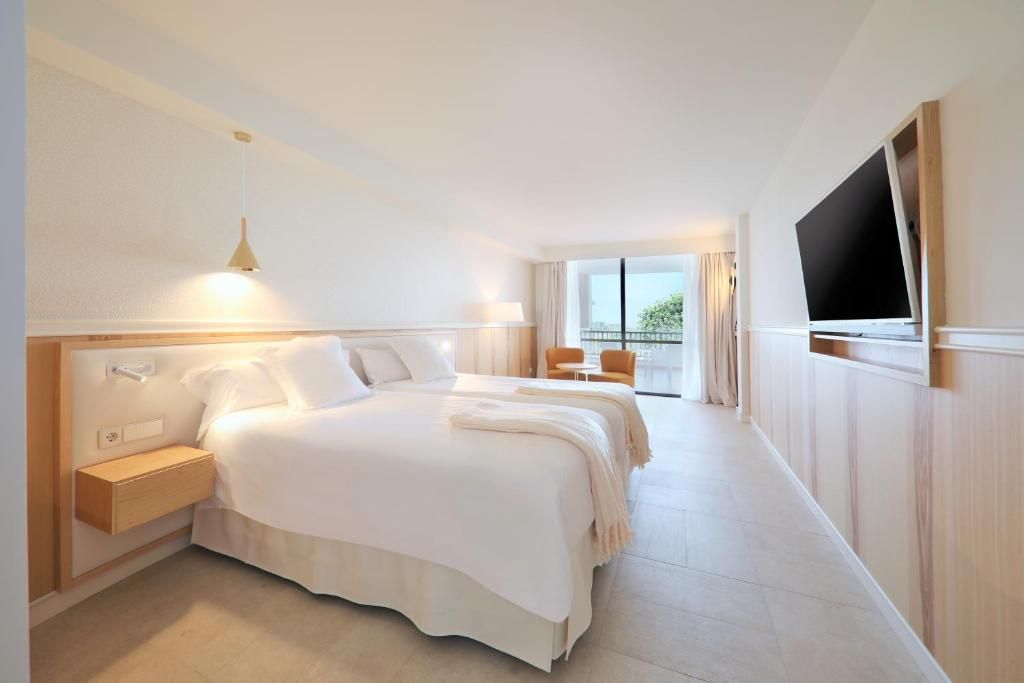 Iberostar Selection Anthelia room