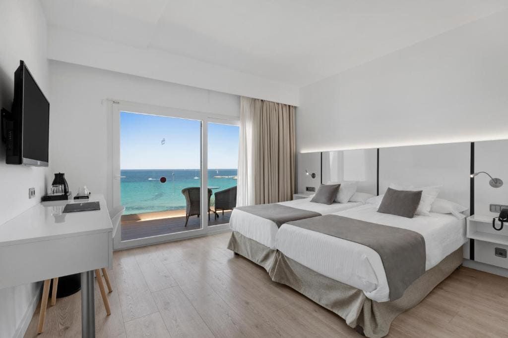 THB El Cid - Adults Only