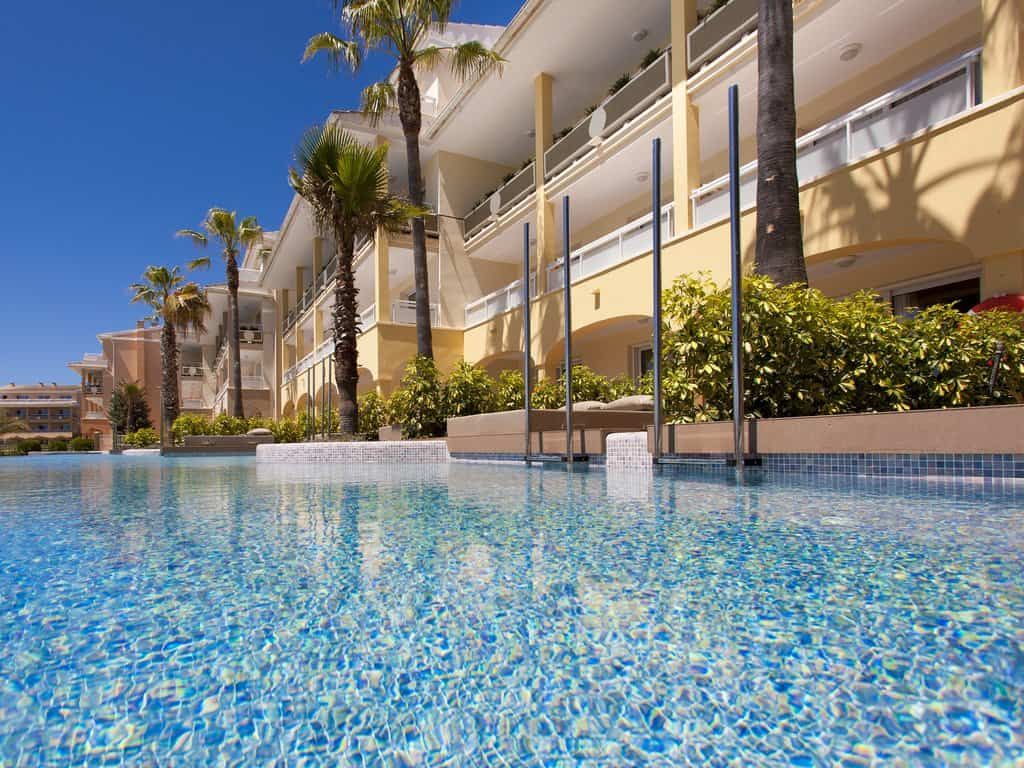 Insotel Cala Mandia Resort & Spa Swim-Up Suites