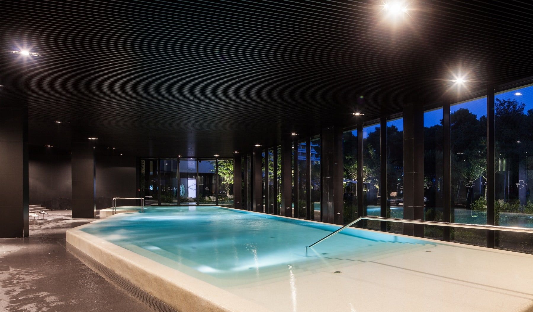 lone hotel wellness