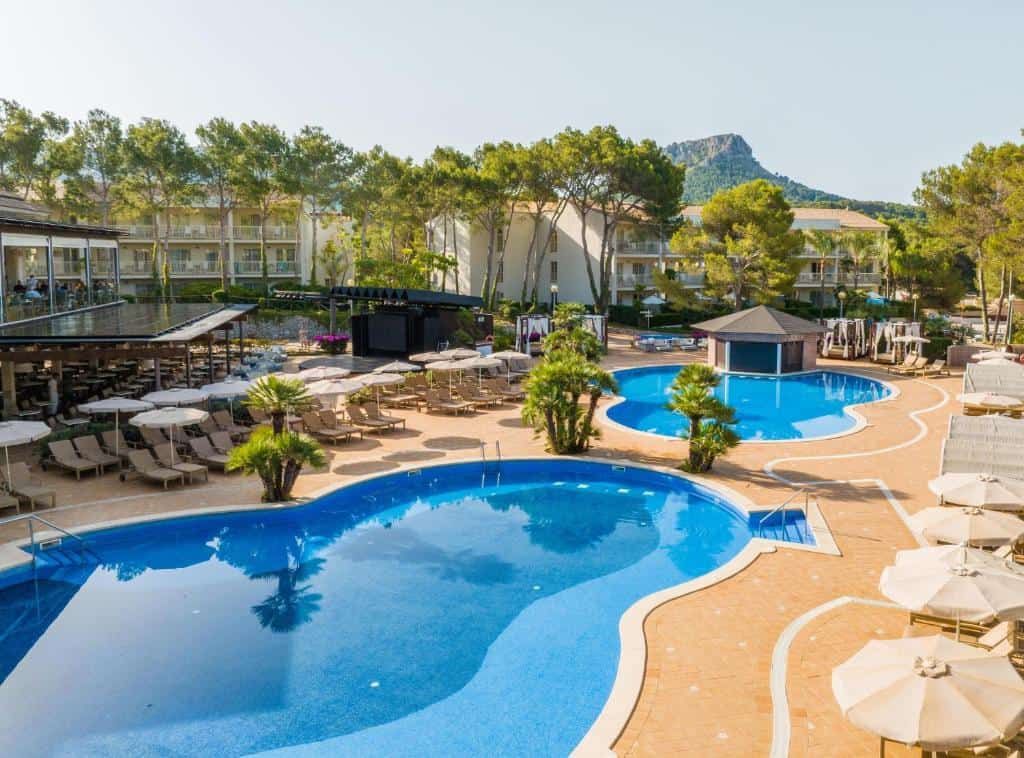VIVA Suites & Spa 16+