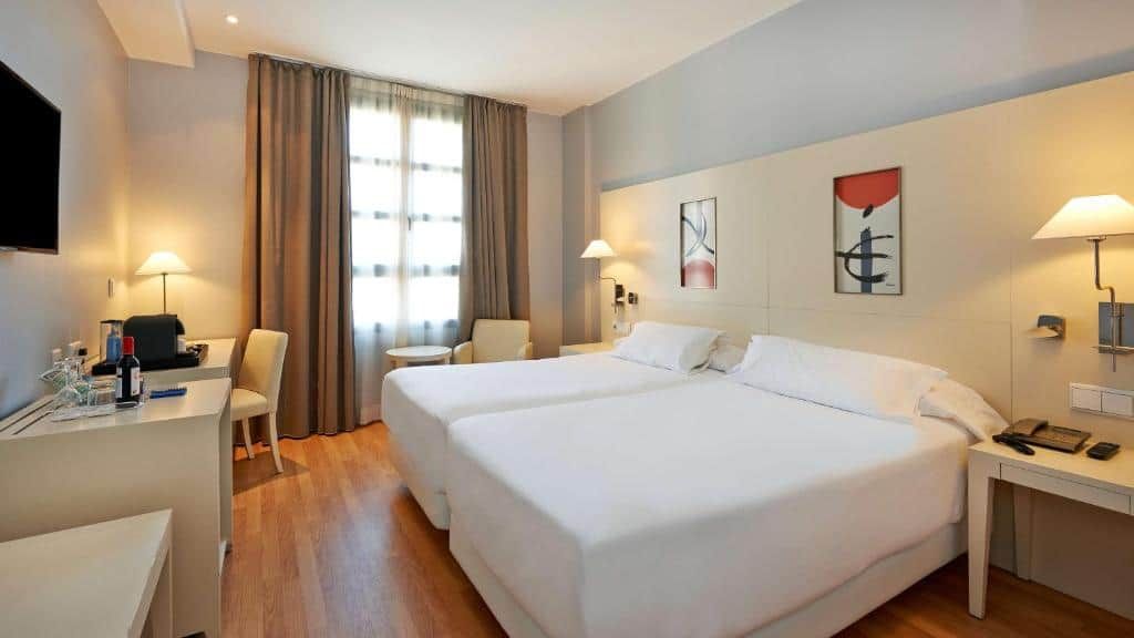 Hotel NH Valencia Las Artes
