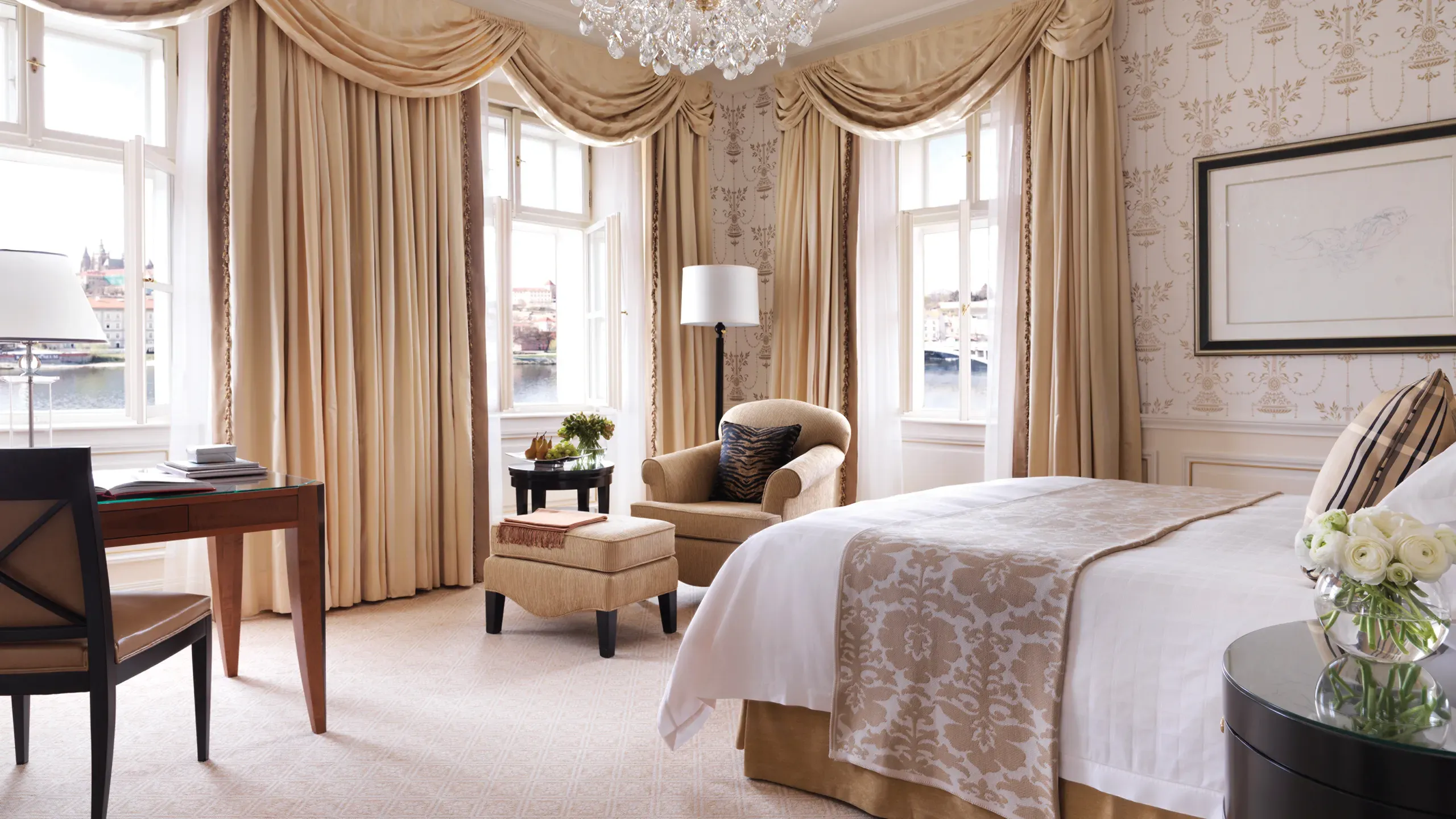 Four Seasons Hotel Prague