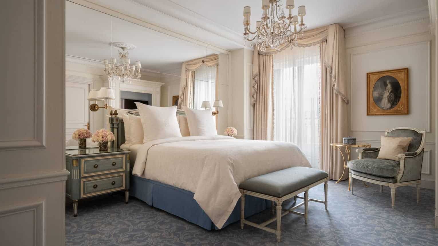  Four Seasons Hotel George V Paris