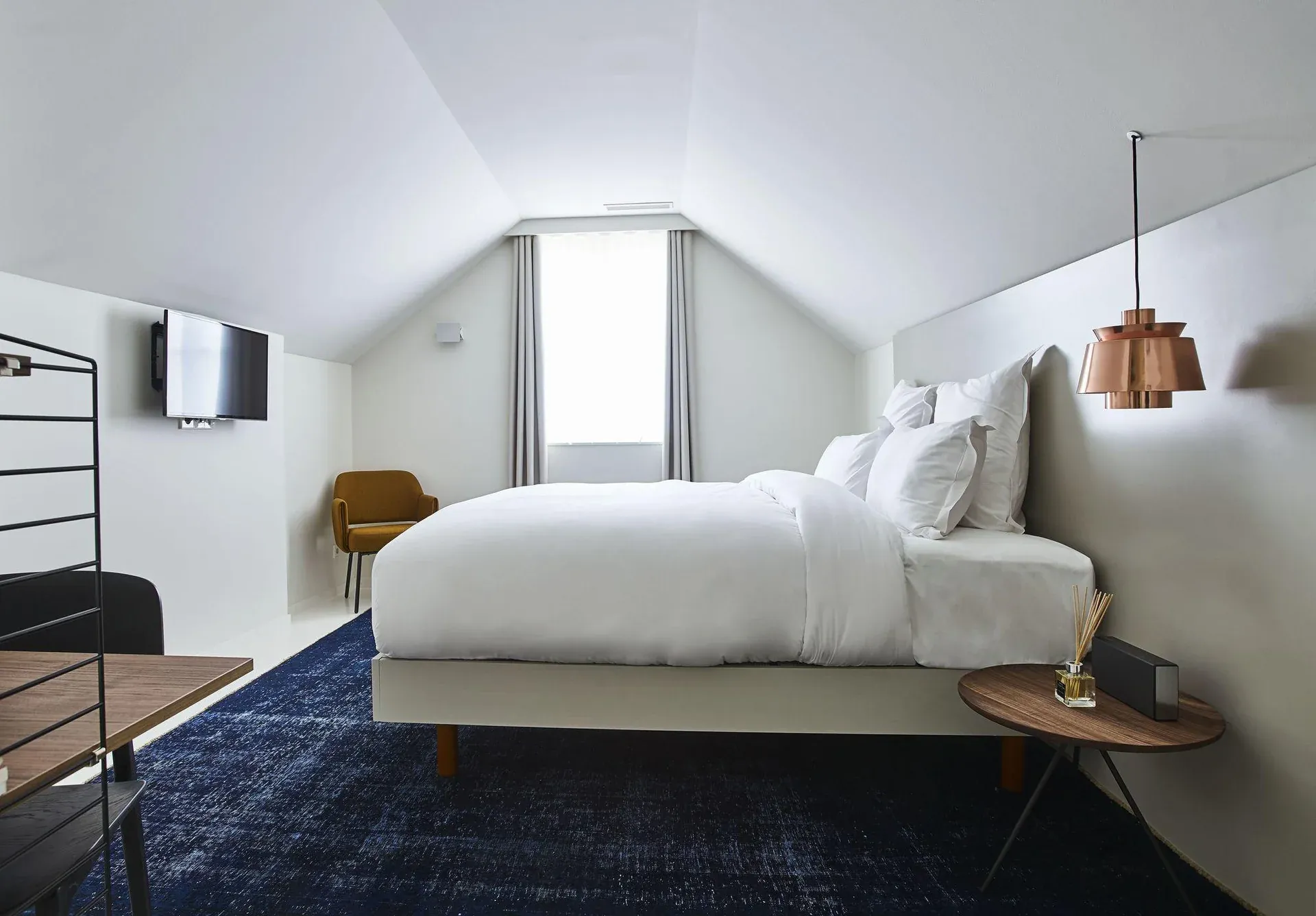9HOTEL SABLON