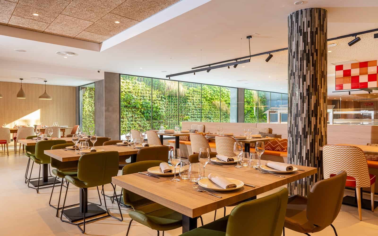 Dining at L’Azure
