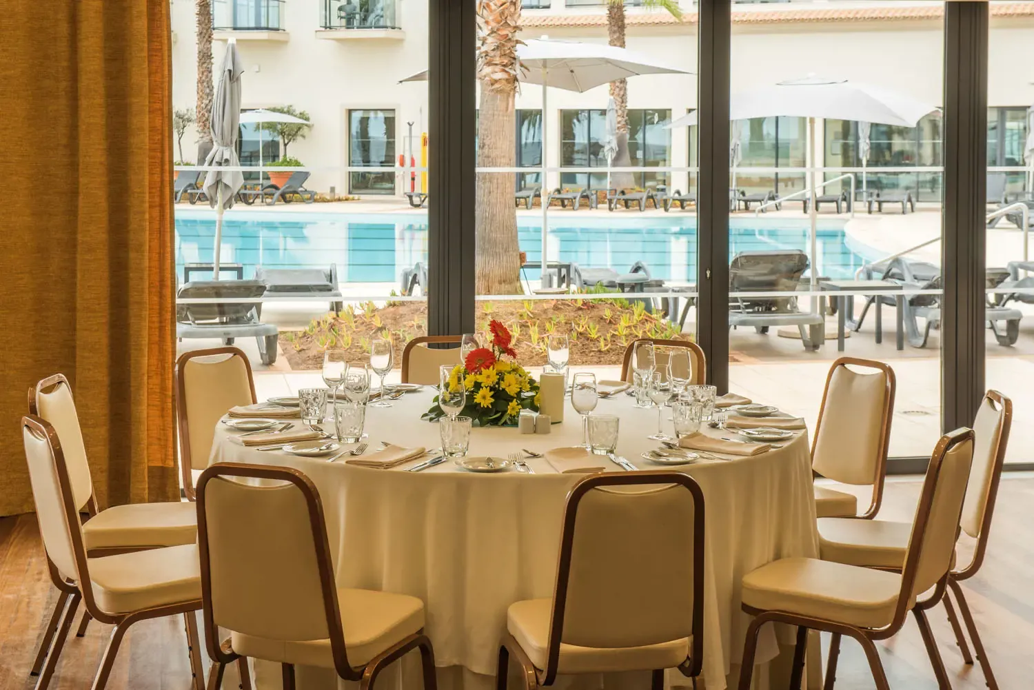 Vila Gale Santa Cruz event room