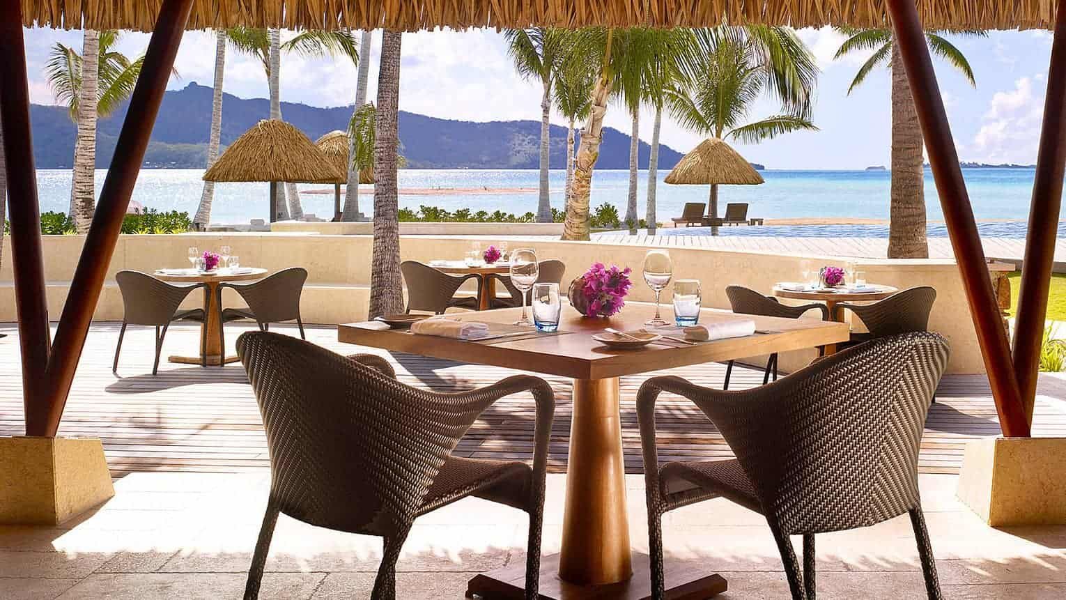 Four Seasons Resort Bora Bora restaurant