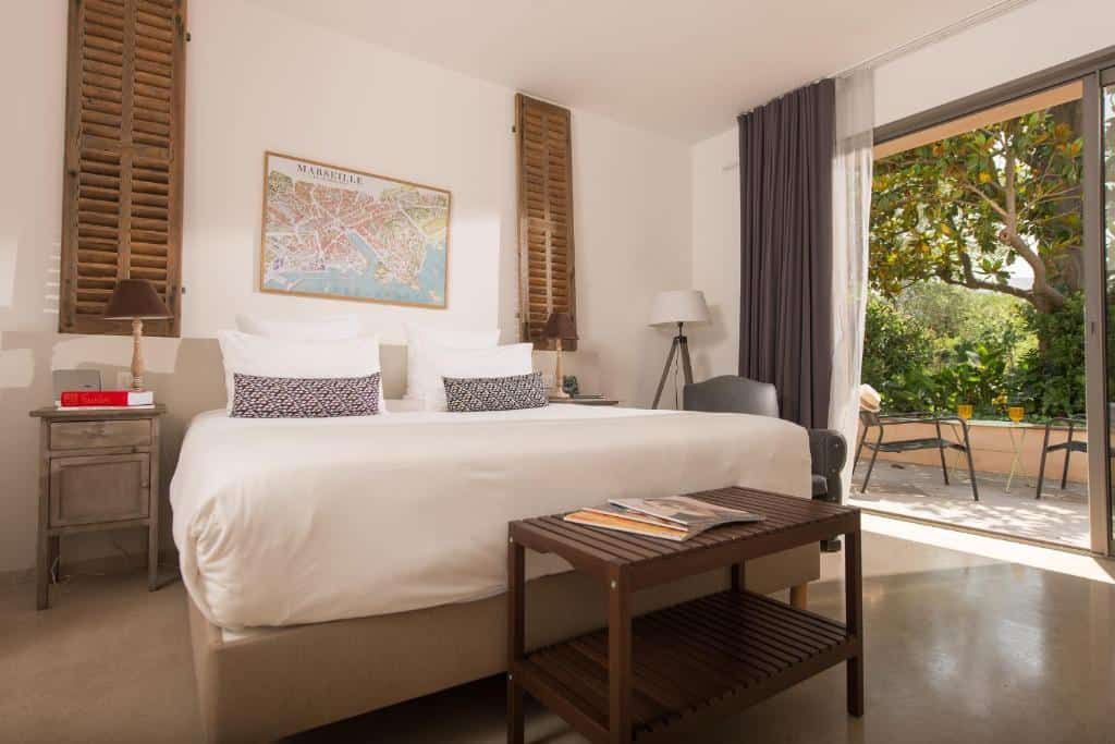 Hotel 96