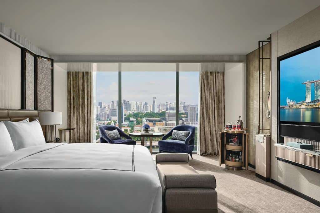 Marina Bay Sands room