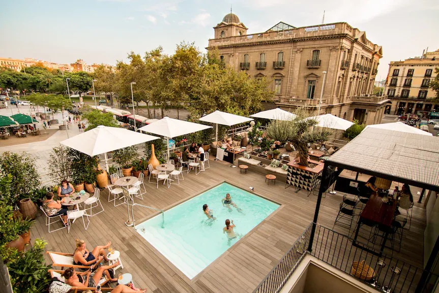 Hotel Oasis
