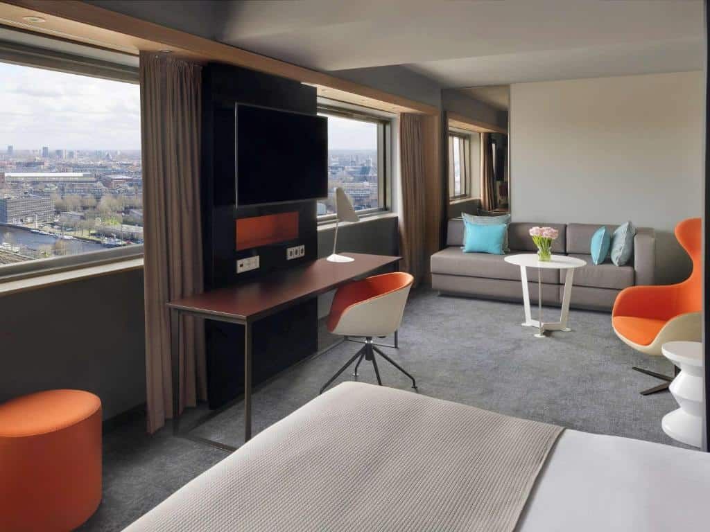 Mövenpick Hotel Amsterdam City Centre