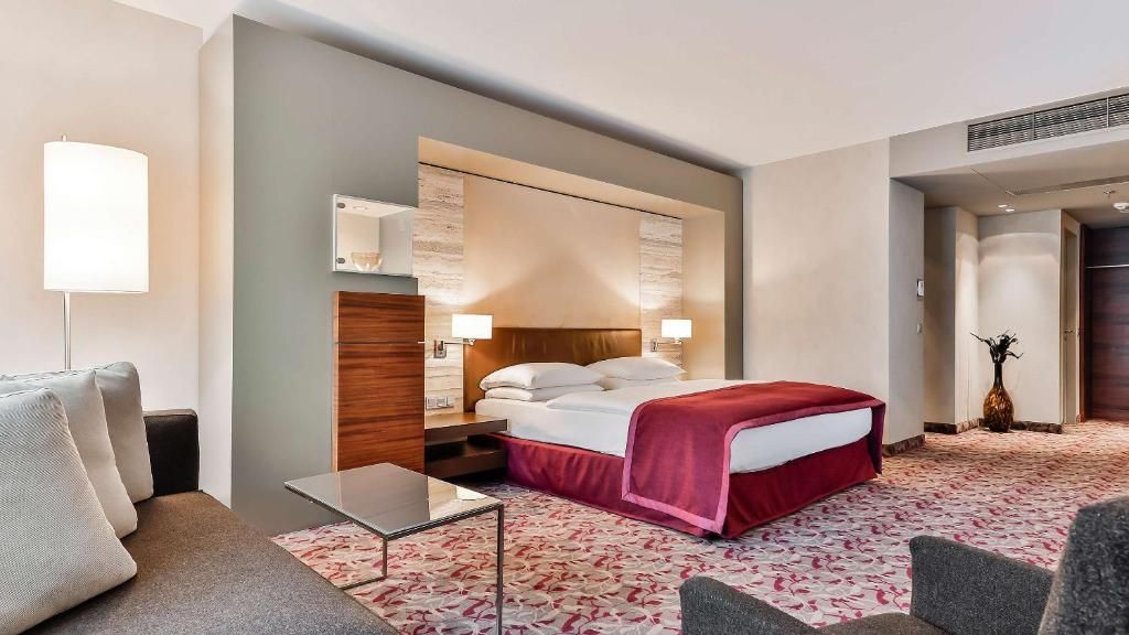 Dorint Hotel am Heumarkt Köln